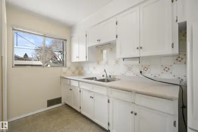 Interior photo 3 of 10504 45 ST NW