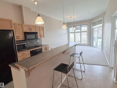 Interior photo 3 of #513 10147 112 ST NW