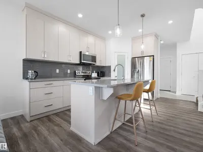 Interior photo 2 of 4560 Alwood WY SW