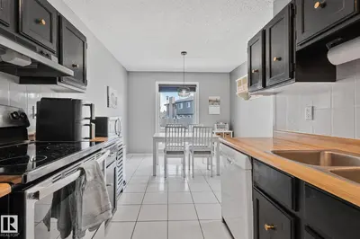 Interior photo 2 of #8 1020 41 ST NW