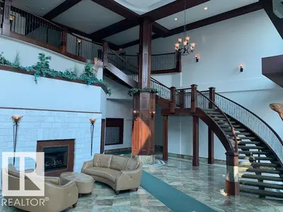 Interior photo 4 of #609 10142 111 ST NW