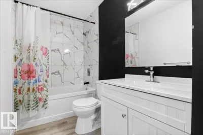 Interior photo 2 of 9915 173 AV NW