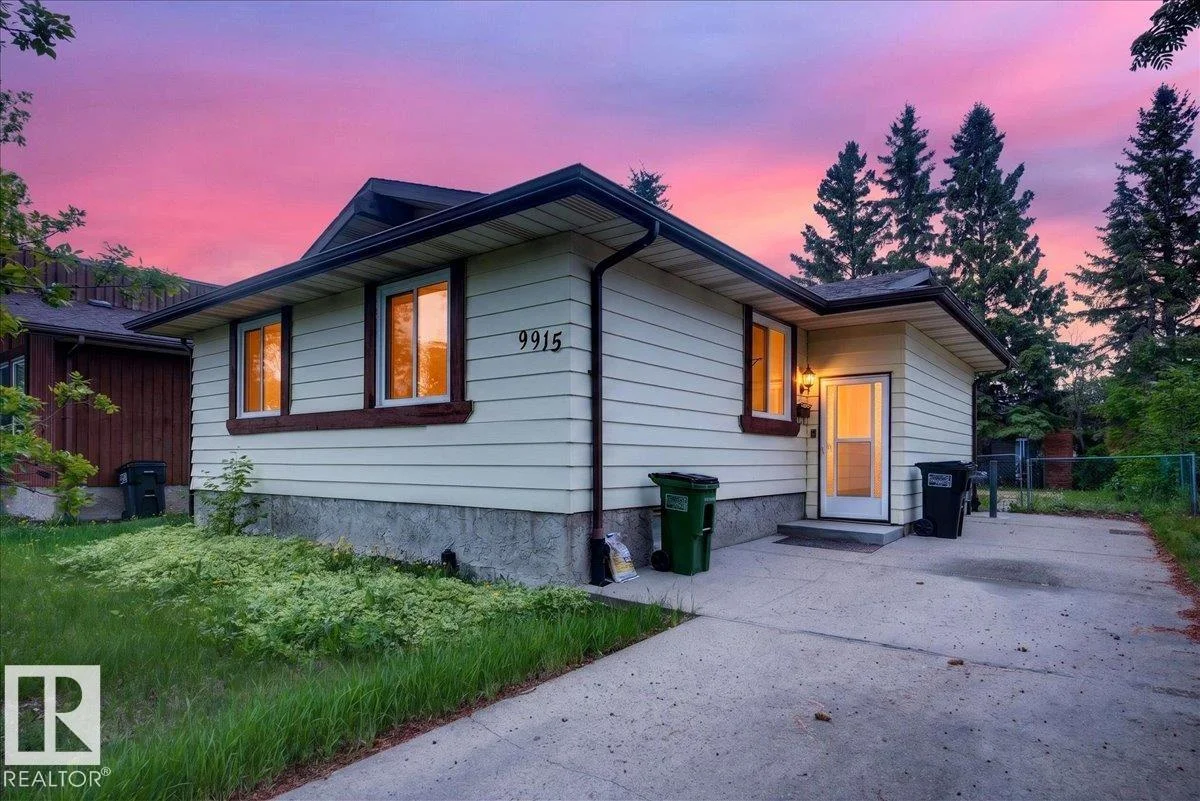 9915 173 AV NW, Edmonton - 5 bedroom Detached Single Family for sale
