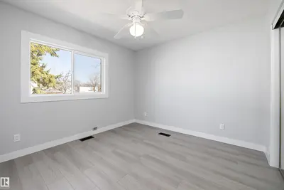 Interior photo 4 of 44 Rim RD NW