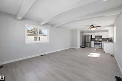 Interior photo 3 of 44 Rim RD NW