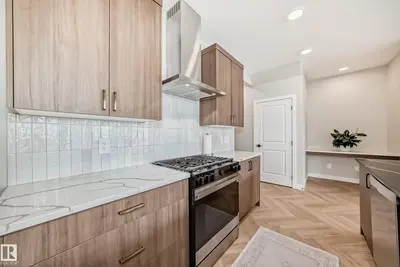 Interior photo 2 of 4231 206 ST NW