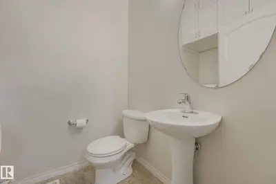 Interior photo 2 of #2 11813 43 ST NW