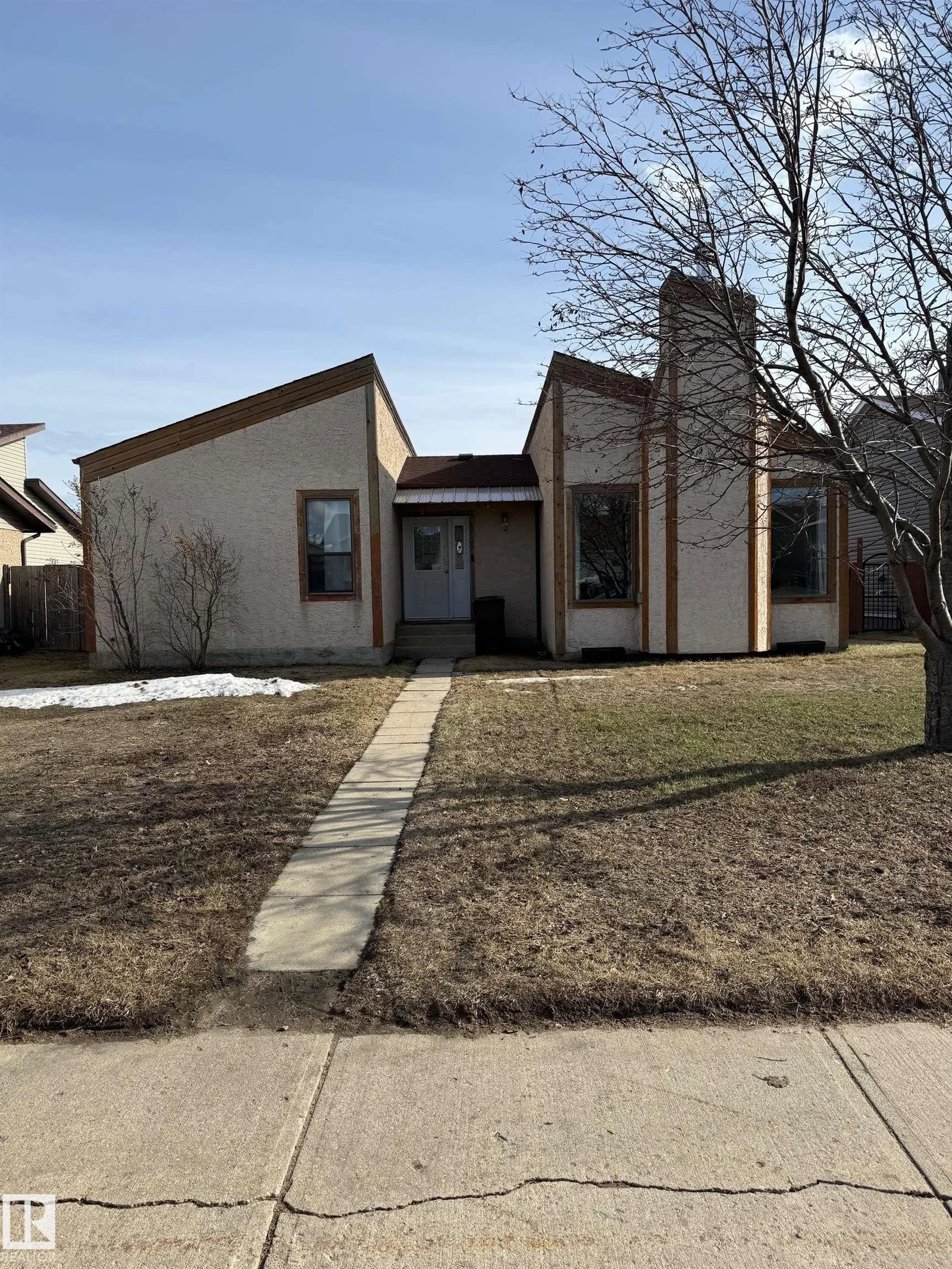 5108 58 AV, Elk Point - 4 bedroom Detached Single Family for sale