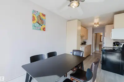 Interior photo 3 of #307 11415 41 AV NW