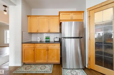 Interior photo 4 of 1205 ORMSBY LN NW