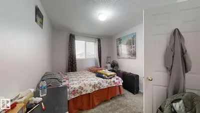 Interior photo 2 of 3023 31 AV NW