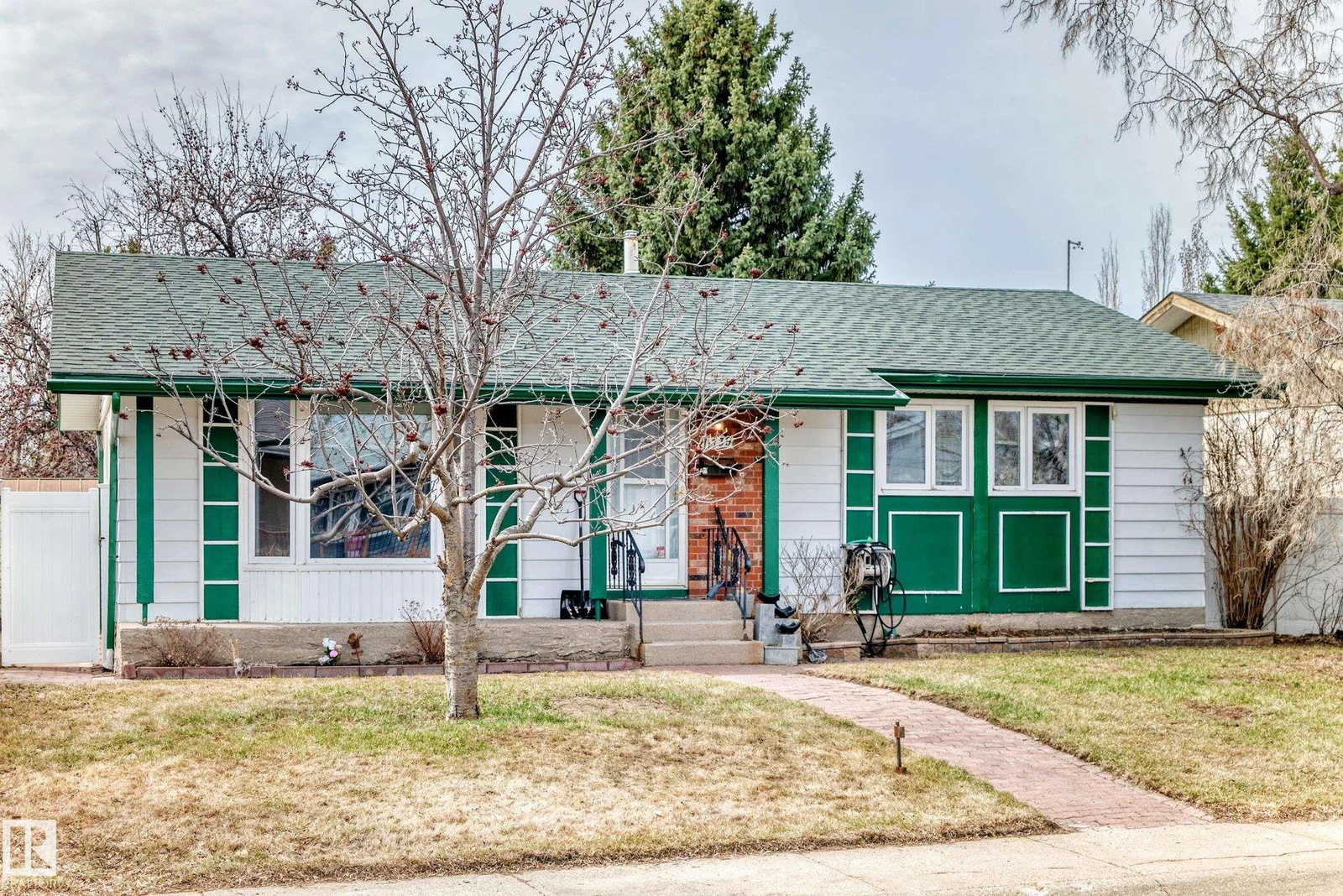 11739 152A AV NW, Edmonton - 4 bedroom Detached Single Family for sale