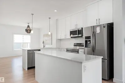 Interior photo 2 of 2644 192 ST NW