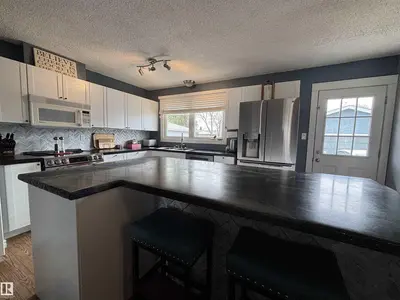 Interior photo 2 of 9602 81 ST