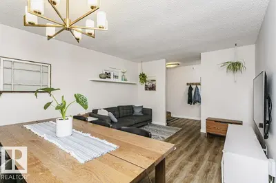 Interior photo 2 of 9412 176 AV NW