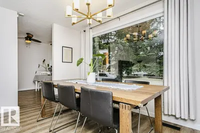 Interior photo 4 of 9412 176 AV NW