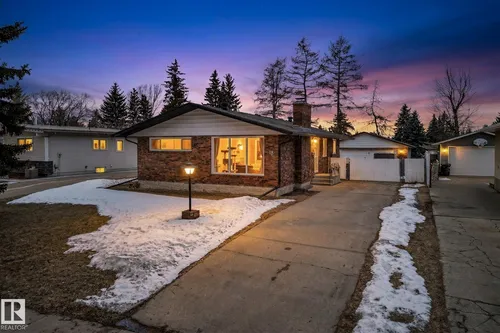 18 HUMMINGBIRD RD, Sherwood Park - $479,900
