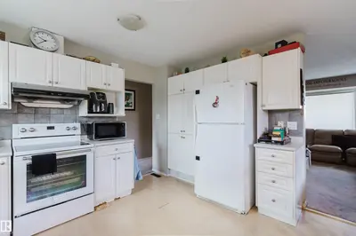 Interior photo 2 of 10519 36A AV NW