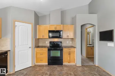 Interior photo 3 of #86 604 62 ST SW