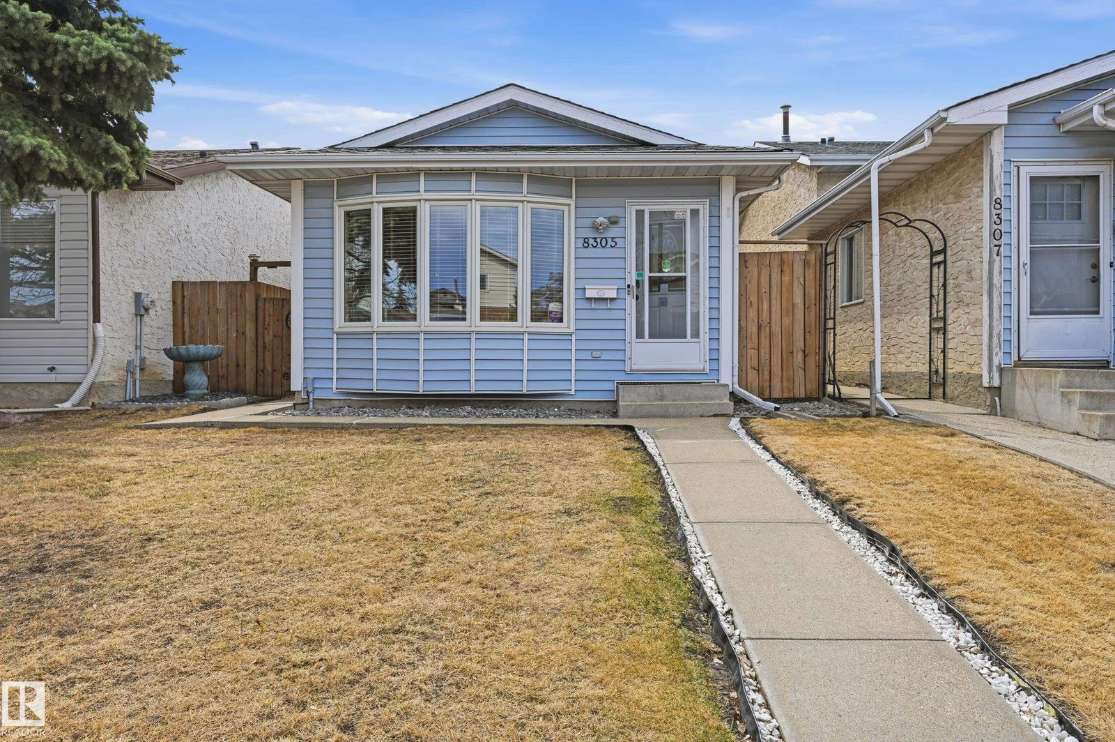 8305 157 AV NW, Edmonton - 2 bedroom Detached Single Family for sale