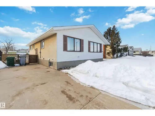 4615 49 AV, Redwater - $350,000