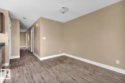 Interior photo 3 of 4711 47 AV