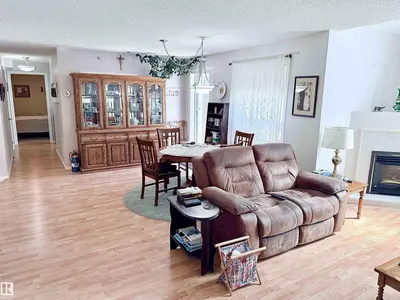 Interior photo 3 of #410 9926 100 AV