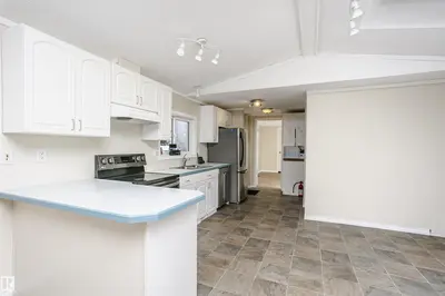 Interior photo 3 of #3 23319 TWP RD 572