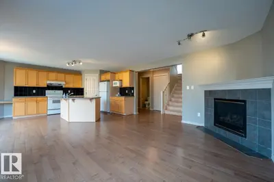 Interior photo 3 of 1431 HODGSON WY NW