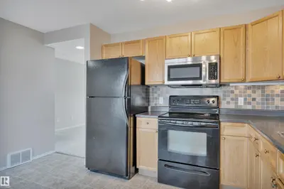 Interior photo 4 of 15 SOUTHWICK POINT