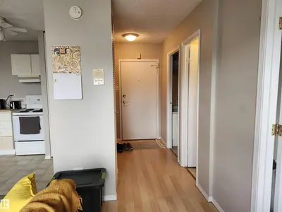 Interior photo 4 of #1505 10150 117 ST NW