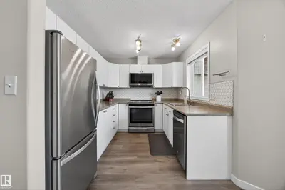 Interior photo 3 of #26 4731 TERWILLEGAR CM NW