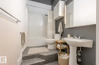 Interior photo 4 of #303 10179 105 ST NW