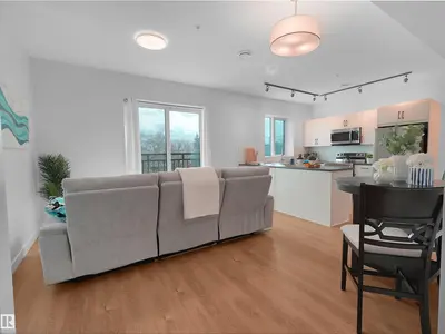 Interior photo 4 of #403 10115 88 AV NW