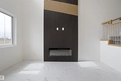 Interior photo 3 of 3013 8 AV SW