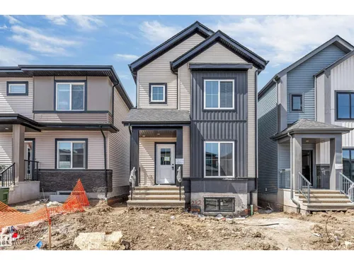 232 24 ST SW, Edmonton - $529,900