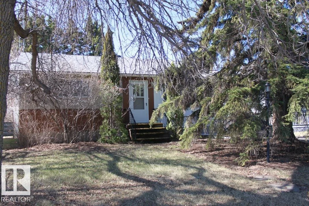 4823 55 AV, Tofield - 2 bedroom Detached Single Family for sale