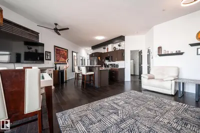 Interior photo 4 of #412 9503 101 AV NW NW