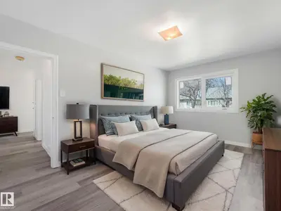 Interior photo 3 of 11523 136 ST NW