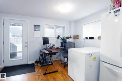 Interior photo 4 of 18 FIR CO