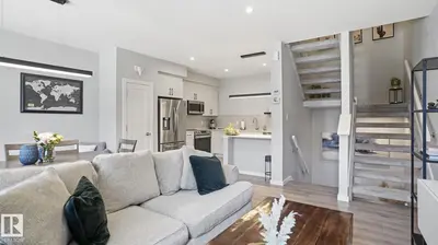Interior photo 3 of #52 1304 RUTHERFORD RD SW