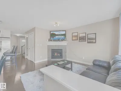 Interior photo 4 of 1135 177 ST SW