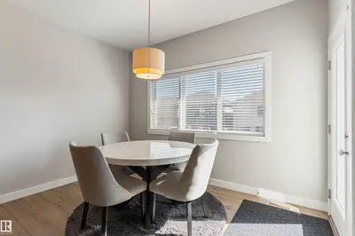 Interior photo 4 of 8011 EVANS CR NW