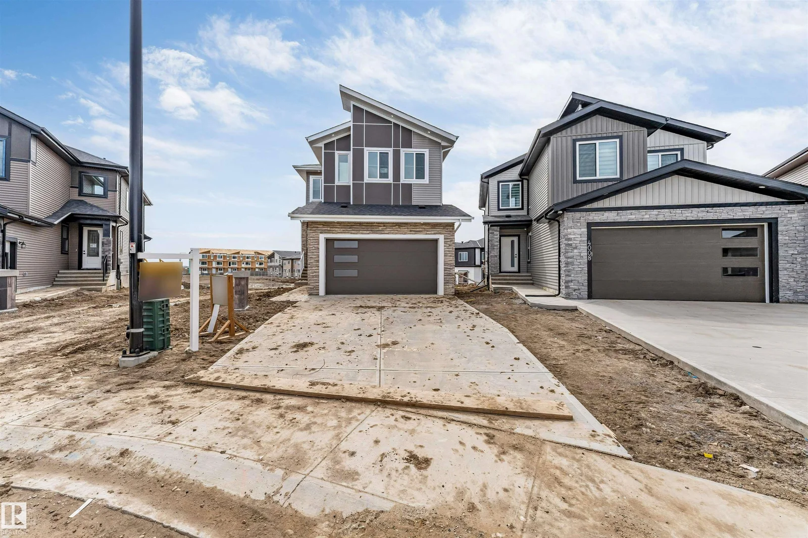 4006 35 ST, Beaumont - 5 bedroom Detached Single Family for sale