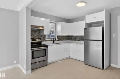Interior photo 2 of 8722 112 AV NW