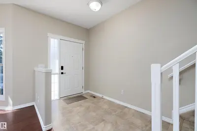 Interior photo 1 of #4 1780 GLASTONBURY BV NW