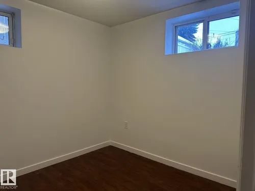 7921 97 AV NW, Edmonton - $589,900