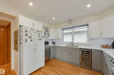 Interior photo 4 of 9503 77 ST NW