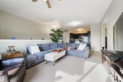 Interior photo 3 of #5 840 156 ST NW