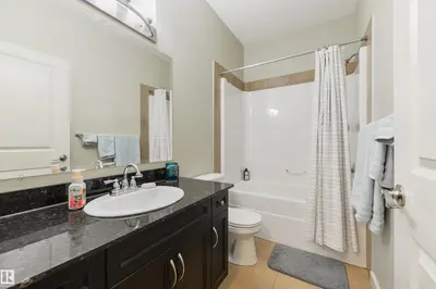 Interior photo 3 of #5 840 156 ST NW